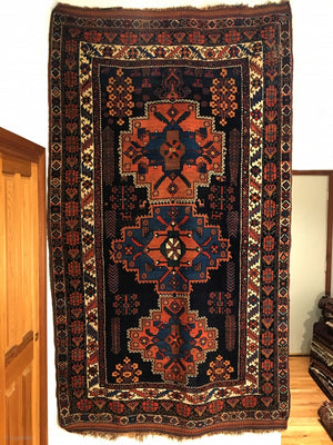 9’2” X 5’4” Afshar Long Rug