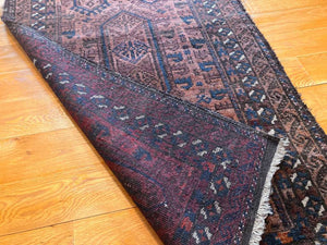 4'9" X 2'7" Antique Baluch Rug