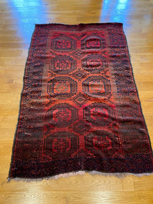 5'3" X 3'4" Antique Baluch Rug