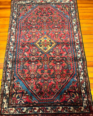 Antique Persian Malayer [SH-056]