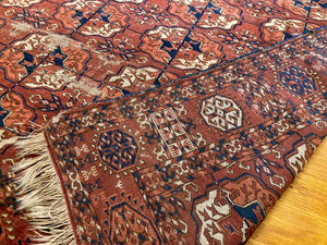 8' X 6'5" Antique Tekke Main Carpet