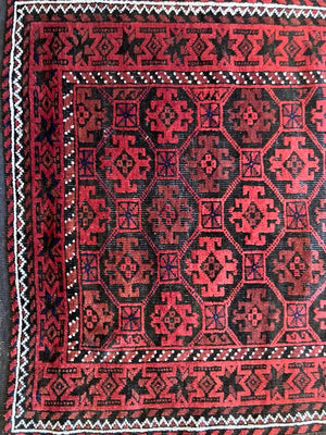 5'9" X 3'1" Baluch Carpet