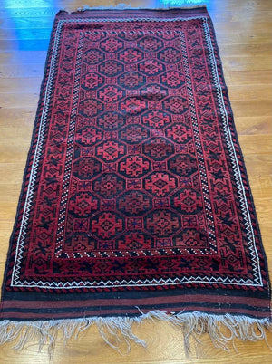 5'9" X 3'1" Baluch Carpet