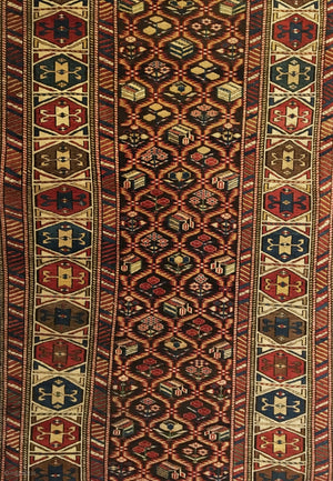 10'5" X 3'4" Daghestan Runner