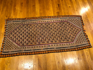 7'10" X 3'5" Kilim