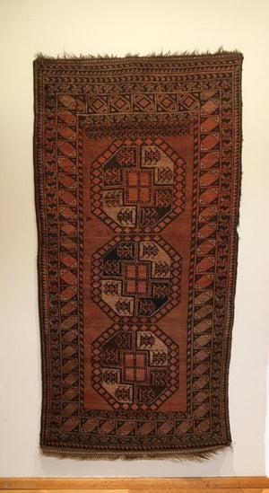 7'2" X 3'8" Old Afghan Qarqueen