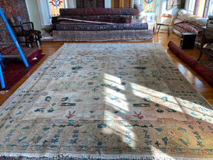 9'8" X 13'10" Oushak Area Rug