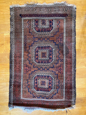 3'8" x 2'5" Rare Small Baluch Salor Prayer Rug