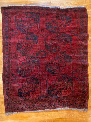 5'7" X 4'6" Small Ersari Rug