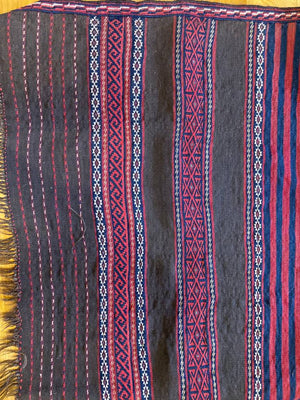 5'3" X 8'3" Tribal Flatweave