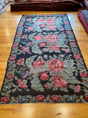 5’6” x 9’10” Vintage Karabagh Caucasian Floral Rose Bouquet Black Wool Kilim, Desk Kilim, Wall Kilim, Office Kilim