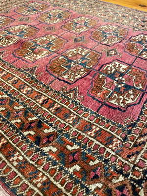 Antique Tekke Small Rug 2'8 x 3'0